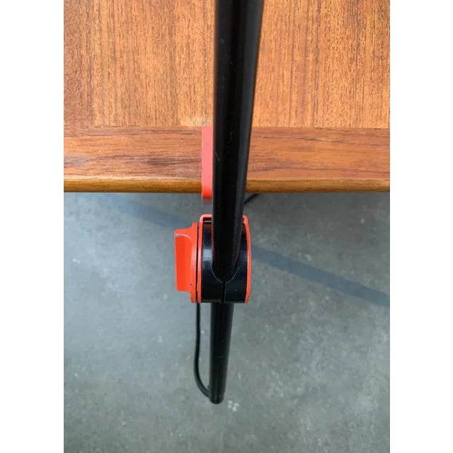 1970s Vintage Italian Sintesi Morsetto Table Lamp by Ernesto Gismondi for Artemide For Sale - Image 5 of 18