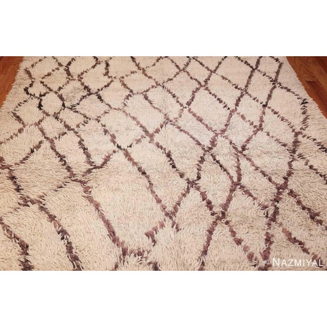 Mid 20th Century Nazmiyal Collectin Vintage Shag Berber Moroccan Beni Ourain Rug For Sale - Image 5 of 7