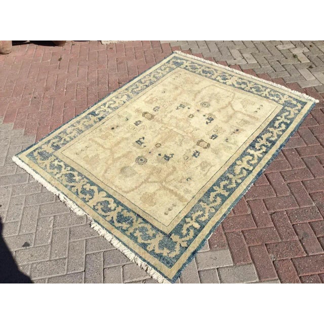 Oushak rugs are a type of Turkish rug that originated in the town of Oushak in western Turkey. These rugs are known for...