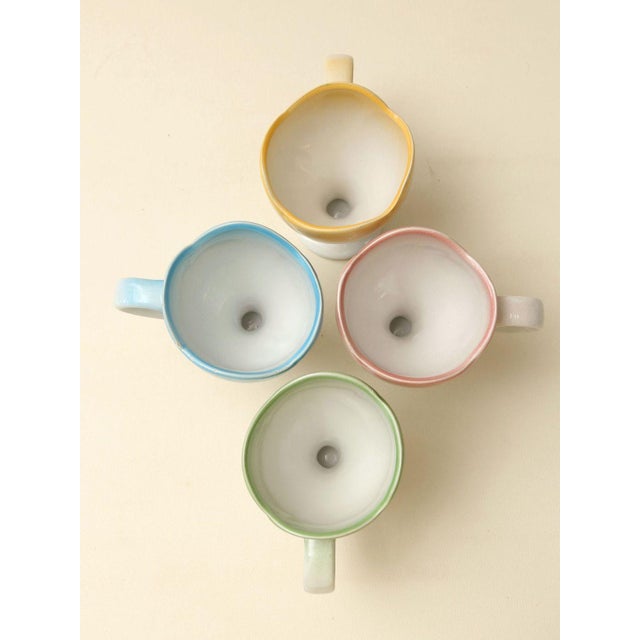 White Art Deco Flower-Shaped Ceramic Coffee Cup - Set of 4 For Sale - Image 8 of 8