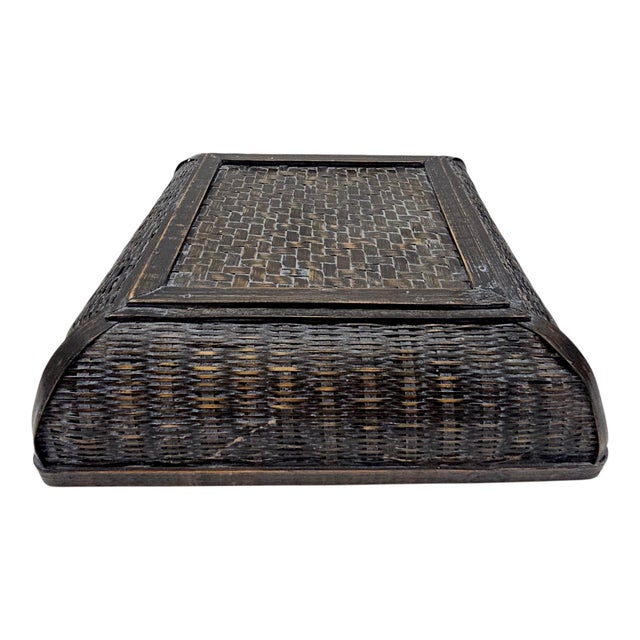 Chinese Export Black Lacquer Wedding Basket With Bentwood Handle 13" For Sale - Image 10 of 14