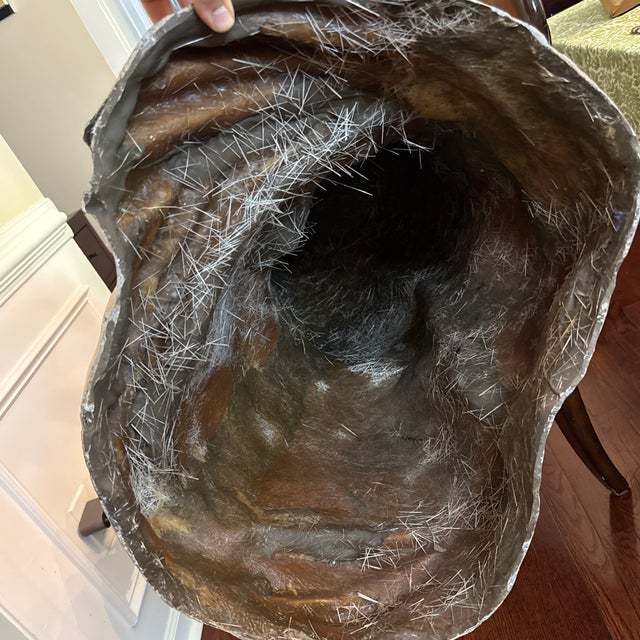 1970s Vintage Oversized Elegant Fiberglass Venus De Milo Bust For Sale - Image 12 of 12