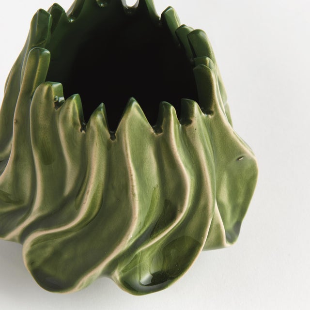 Kenneth Ludwig Chicago Callista Vase Small For Sale - Image 4 of 5