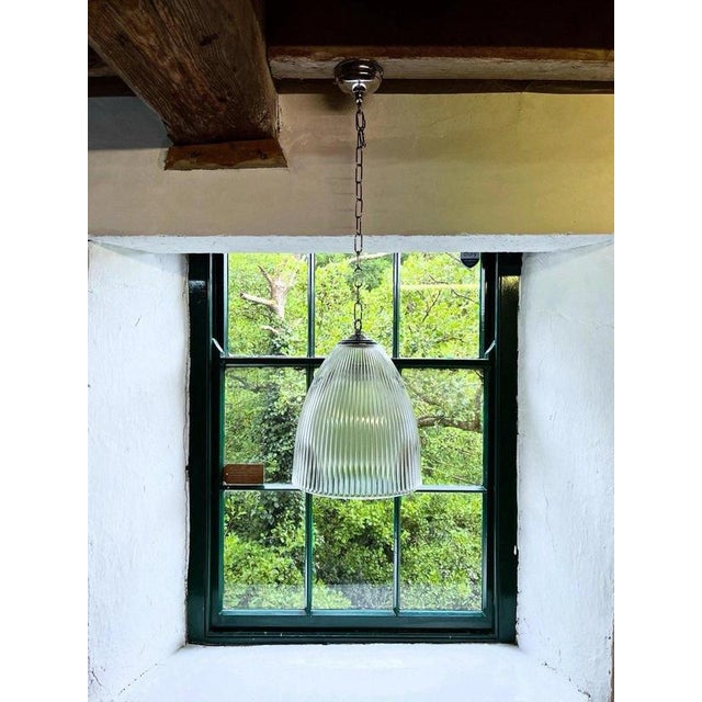 Vintage Prismatic Glass Snowdrop Pendant Light Material: Prismatic Glass and Metal An attractive vintage pendant light...