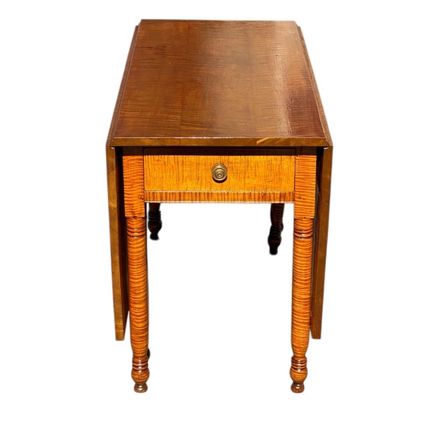 With our absolute highest compliments Bay Colony Antiques takes the utmost pleasure in presenting this exceptional antique...