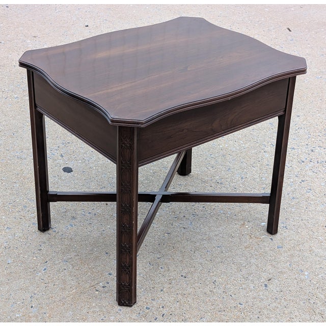 1980s Late 20th Century Ethan Allen Georgian Carved Cherry Wood Occasional Side Table For Sale - Image 5 of 9
