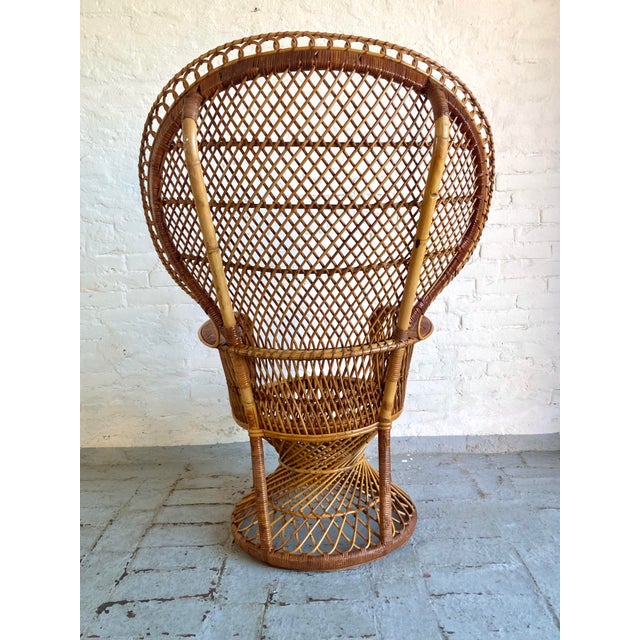 1960s Vintage Italian Peacock Wicker Armchair, 1960s For Sale - Image 5 of 15
