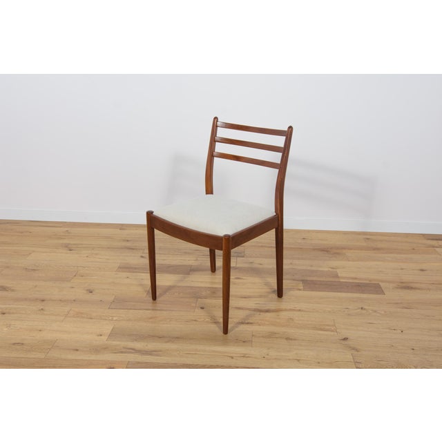 Cream Mid-Century Teak Dining Chairs by Victor Wilkins for G-Plan, 1960s, Set of 4 For Sale - Image 8 of 18