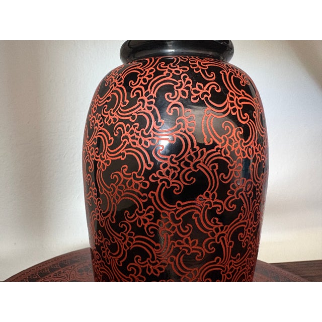 Hand Carved Burmese Lacquerware Vessel With Matching Tray – Unused – Wedding Gift Provenance For Sale In San Francisco - Image 6 of 8