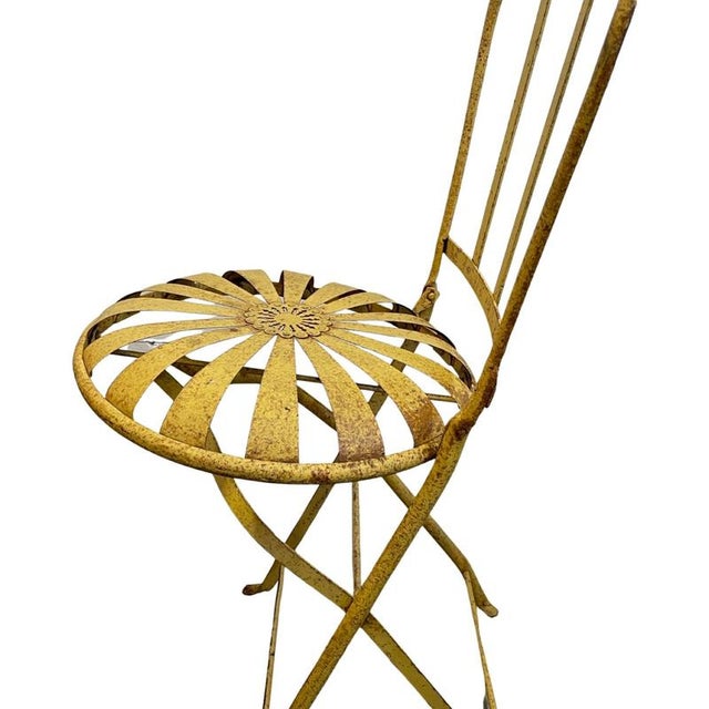 French Art Deco Sunburst Garden Chair by Francois Carre for Le Corbusier For Sale - Image 3 of 9