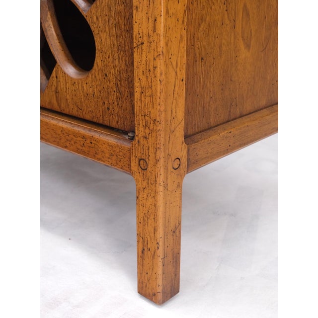 Pair Double Door Pierced Carved Doors Compartment Night Stands End Tables Mint For Sale - Image 16 of 17