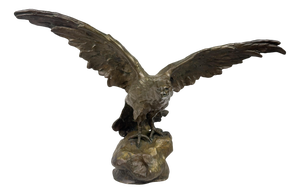 Statue Depicting an Eagle with Open Wings, 1890s-1910s, Bronze