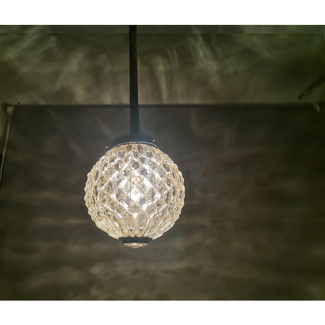 1960s Mid-Century Portuguese Clear Crystal and Acrylic Hanging Lamp, 1960s For Sale - Image 5 of 14