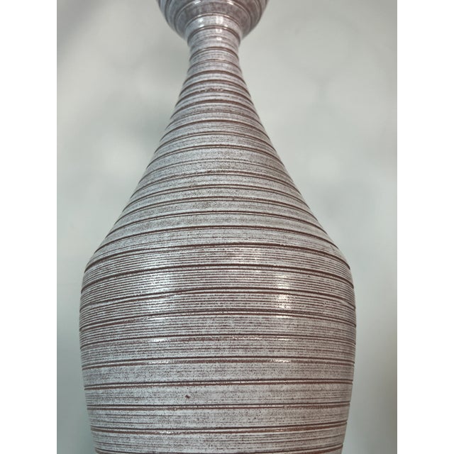 1950s Mid-Century Modern Glazed Ceramic Table Lamps - a Pair For Sale - Image 5 of 8