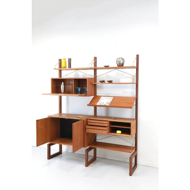 1960s Two-Strip Freestanding Modular Royal System Shelving System in Teak by Poul Cadovius, 1960s, Set of 11 For Sale - Image 5 of 16