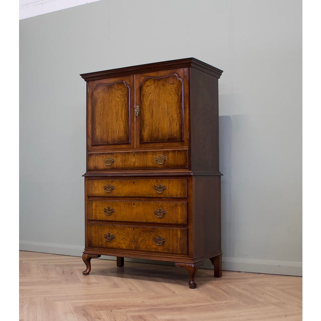 Art Deco Walnut Tallboy Cabinet on Chest from Waring and Gillow, 1930s For Sale - Image 3 of 10