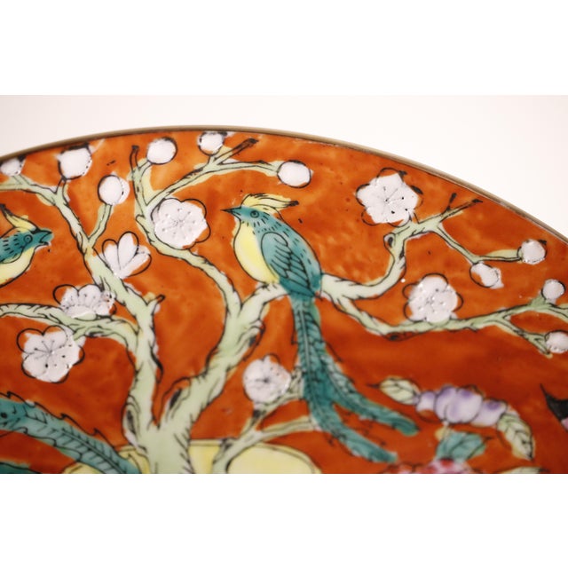 1970s Macau Famille Rose Satsuma Style Raised Figural Charger Plate For Sale - Image 10 of 16