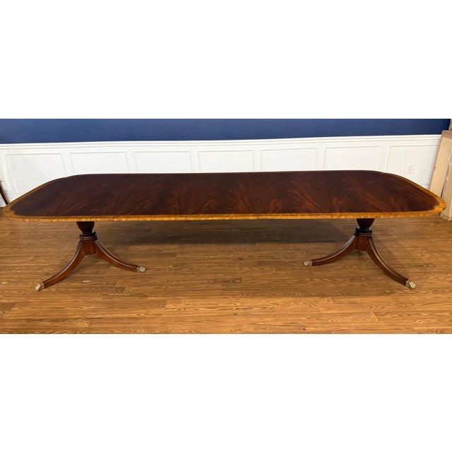 Traditional Traditional Mahogany Scallop Cornered Double Pedestal Mahogany Dining Table by Leighton Hall - Showroom Sample For Sale - Image 3 of 15