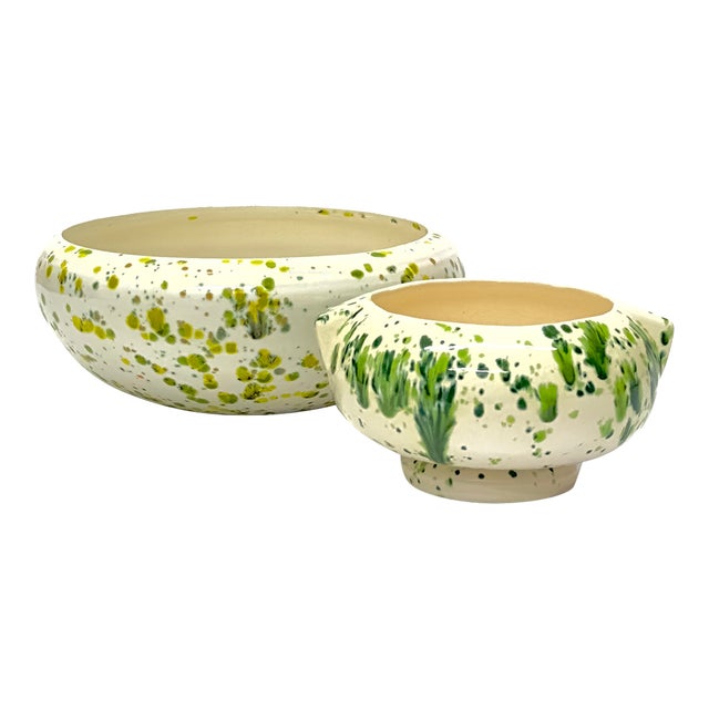 Green and White Ceramic Splatterware Planter Curation - Group of 2 For Sale
