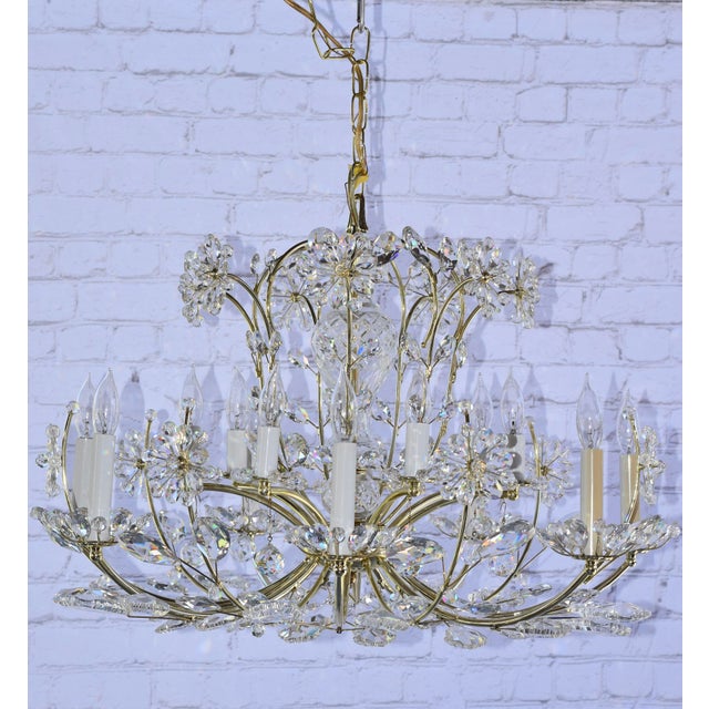 1980s Art Nouveau Schonbek Swarovski Primrose Crystal 14 Light Chandelier For Sale - Image 4 of 11