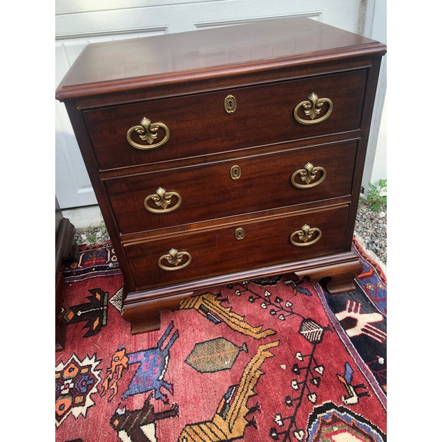 Henredon Solid Mahogany Nightstands | Chairish