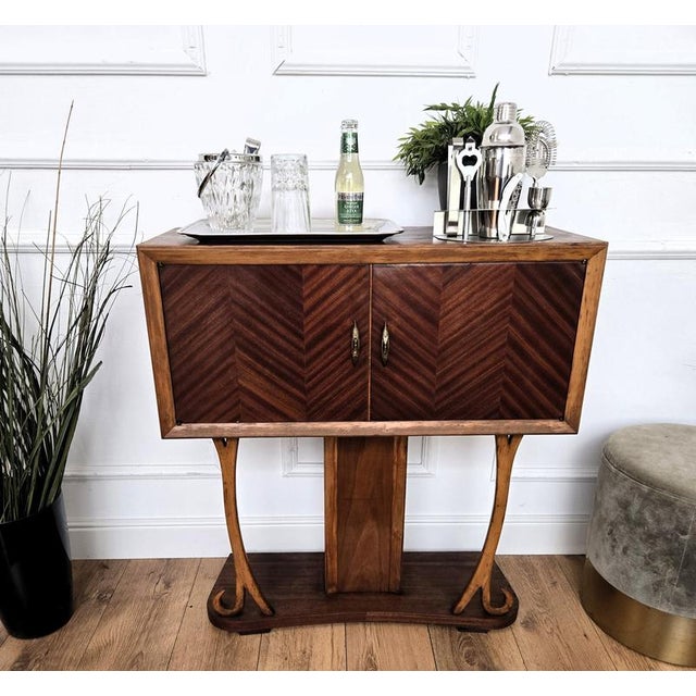 1940s Art Deco Italian Decorative Walnut Burl Dry Bar Cabinet by Paolo Buffa, 1940s For Sale - Image 5 of 11