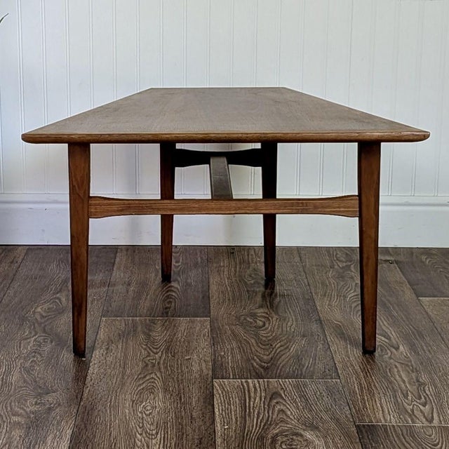 Wood Small Vintage Mid-Century Modern Walnut Low Side Table / Cocktail Table For Sale - Image 7 of 11