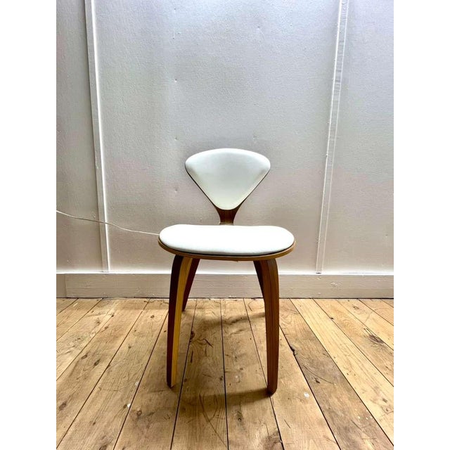 Nuevo Satine Dining Chairs With White Leather Seats - Set of 4 For Sale - Image 4 of 6