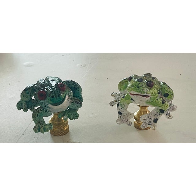 Figurative 1970s Artisan Made Pair Handpainted Frog Figurines Lamp Finials For Sale - Image 3 of 4