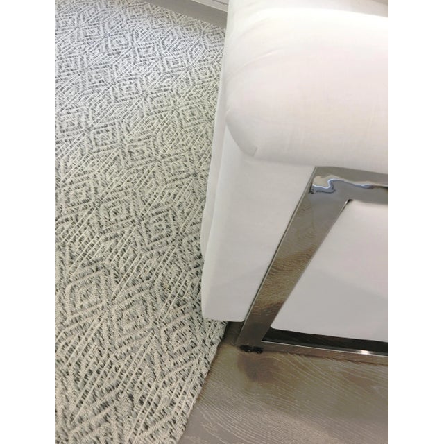 Silver Sanz Flatweave Wool Silver Rug - 6'x9' For Sale - Image 8 of 11