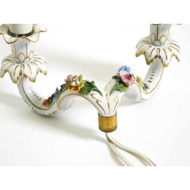 Mid-Century Hand-Painted Porcelain Wall Lamp from Porzellanmanufaktur Dresden, Saxony, 1950s For Sale - Image 15 of 18