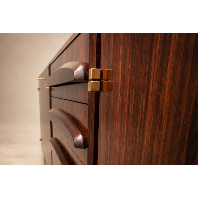 Brazilian Modern Rosewood Credenza With Sculptural Drawers by Jean Gillon, Brazil, 1960s For Sale - Image 12 of 18