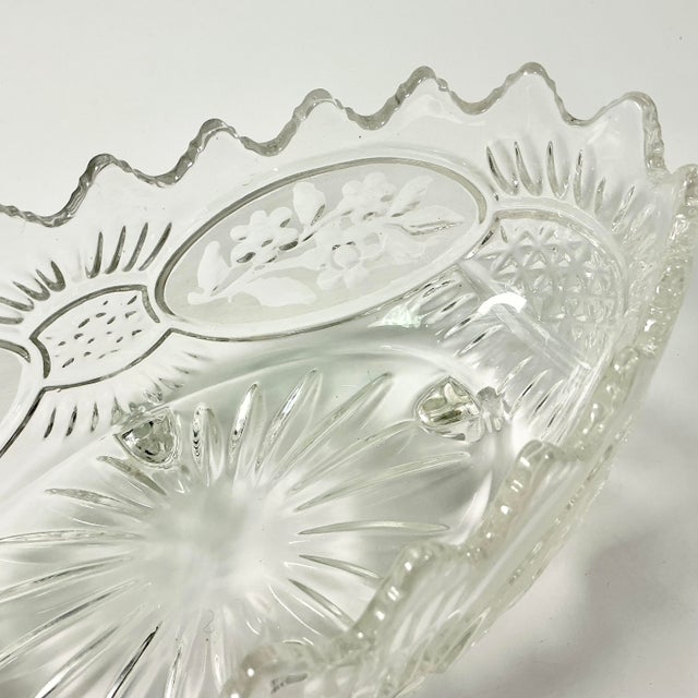 Transparent Mid-Century Boho Chic Hollywood Regency Glass Footed Centerpiece/Fruit Bowl For Sale - Image 8 of 16