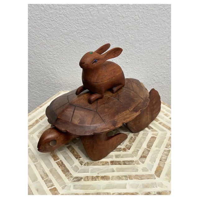 1970s Ooak Wood Sea Turtle/Rabbit/Emerald/Lapis Box For Sale - Image 9 of 10