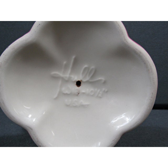 1950s Hull Woodland W-18 Chartreuse & Pink Hi-Gloss Art Pottery Vase For Sale - Image 14 of 14