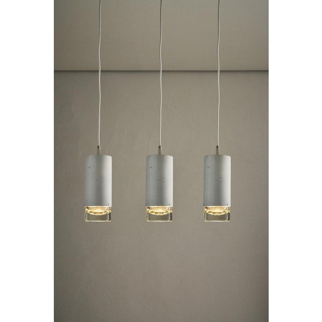 White Cylindrical Pendant Lights from Raak Amsterdam, 1960s, Set of 3 For Sale - Image 4 of 12