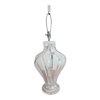 Mid-Century Lucite Ribbed Table Lamp For Sale