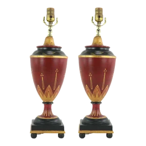 Vintage English Wooden Red Trophy Hand-Painted Flower Pattern Table Lamp
