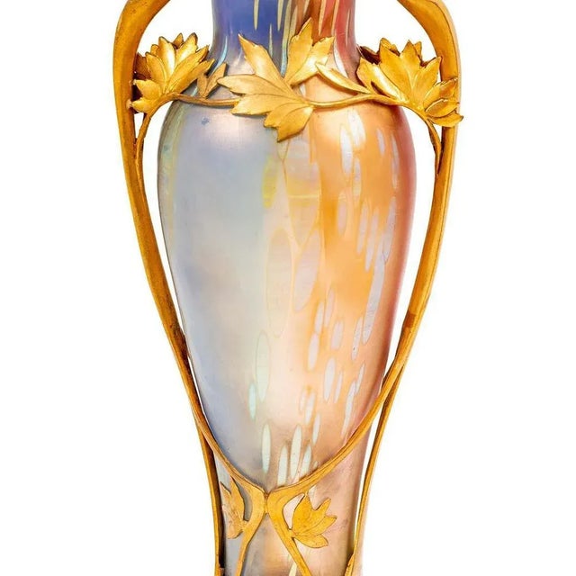 Art Nouveau Austrian Glass Vase with Tricolore Decoration and Metal Mount, 1900s For Sale - Image 4 of 6