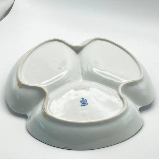 Vintage Reinhold Schlegelmilch Porcelain Divided Trefoil Candy Dish With Flowers For Sale - Image 12 of 16