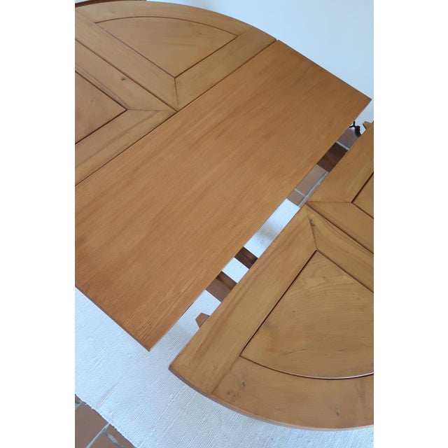 Round Extending Dining Table in Elm attributed to Maison Regain, France, 1980s For Sale - Image 12 of 15