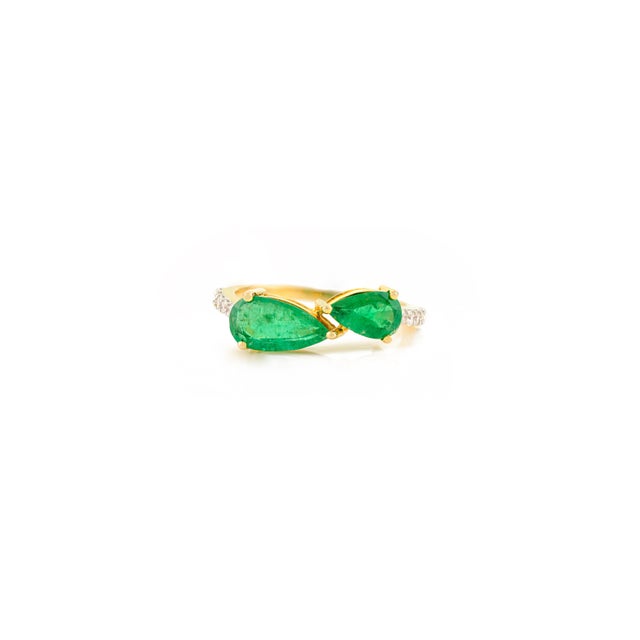 Pear Cut Emerald Toi Et Moi Ring With Diamonds in 14k Solid Gold Size 5 For Sale - Image 4 of 12