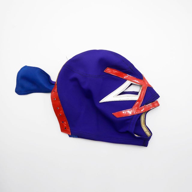 Original Vintage Set of 7 Mexican Children Wrestling Masks For Sale - Image 11 of 18