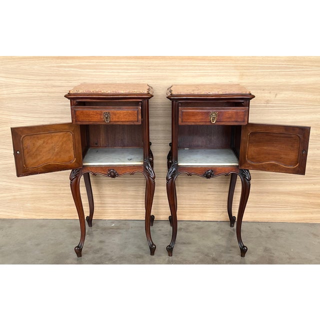 Brown Louis XV Style Walnut Nightstands with Marble Top, 1930s, Set of 2 For Sale - Image 8 of 18