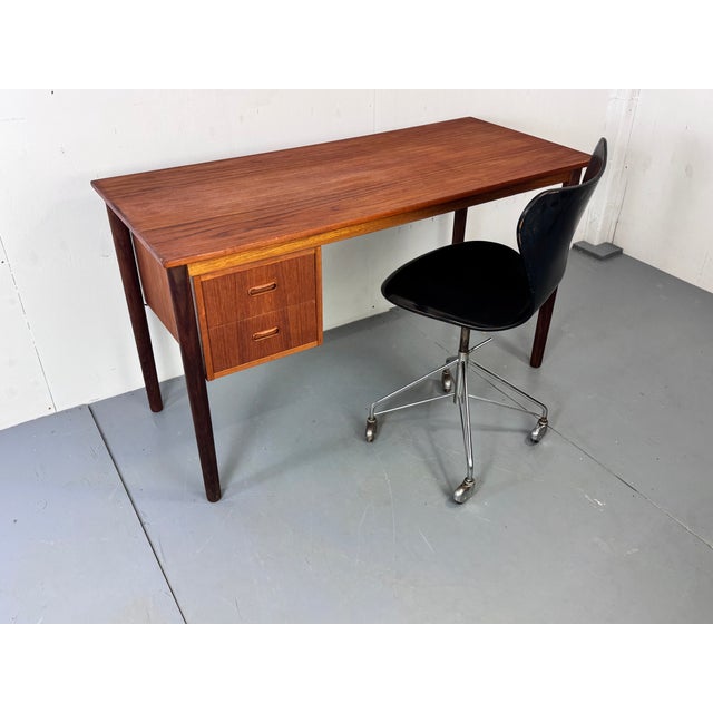 Vintage Early 3117 Swivel Desk Chair by Arne Jacobsen for Fritz Hansen, 1955 For Sale - Image 11 of 15