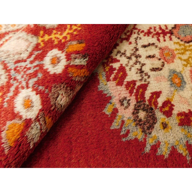 Vintage Handmade Turkish Ushak Area Rug. 3'x 5'9" For Sale - Image 16 of 16