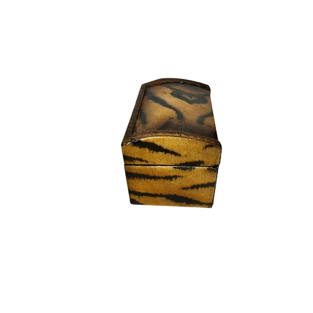 Late 20th Century Vintage Hand Painted Animal Tiger Print Dome Top Decorative Box For Sale - Image 5 of 7