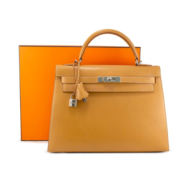 Hermès Kelly 32 Gold Box Calf Leather Palladium Hardware Top Handle Bag For Sale - Image 10 of 11