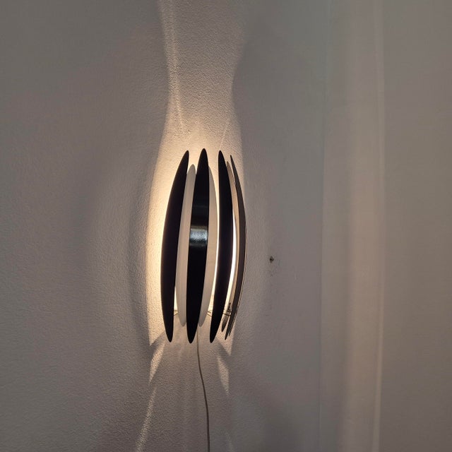 1980s Jaws Wall Lamp from Frandsen, Denmark, 1980s For Sale - Image 5 of 8