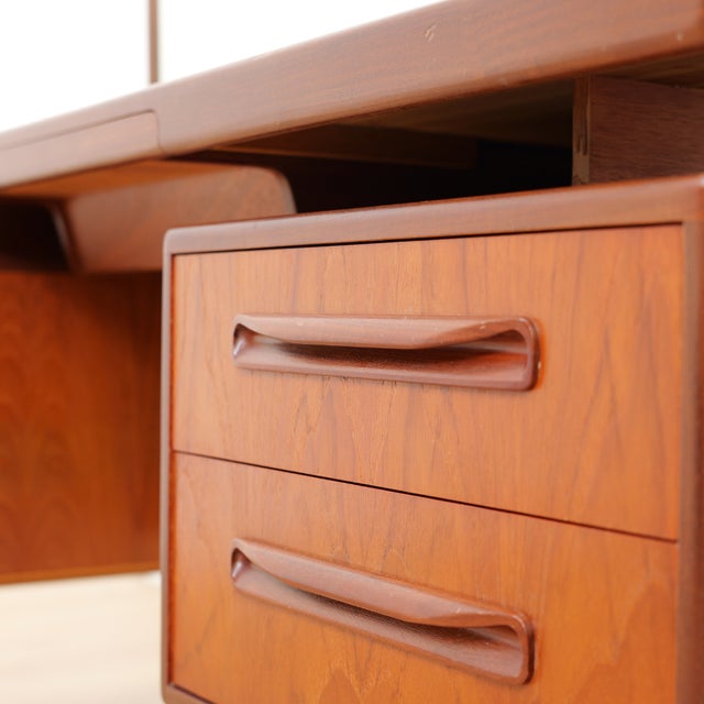 1960s Mid Century Teak Fresco Vanity by Vb Wilkins for G Plan For Sale - Image 10 of 10